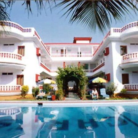 Cary'S Hotel Calangute Exterior photo